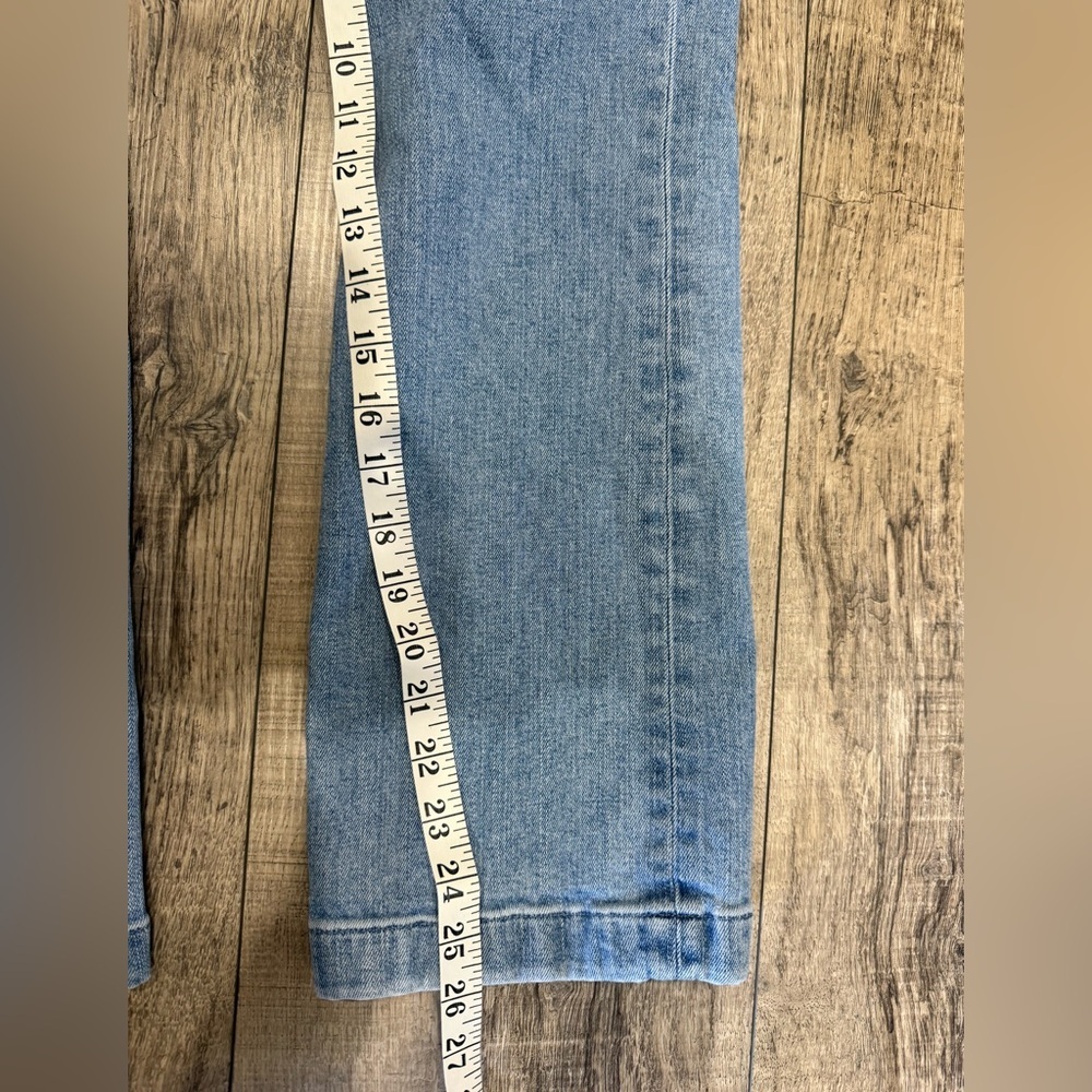 Madewell Midrise Kick out Flare Jeans Size 26 Light Wash Patch Front Pockets - Picture 12 of 12